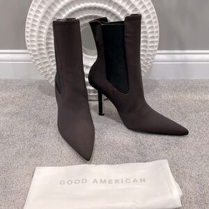Womens Good American high kickstand suede boots